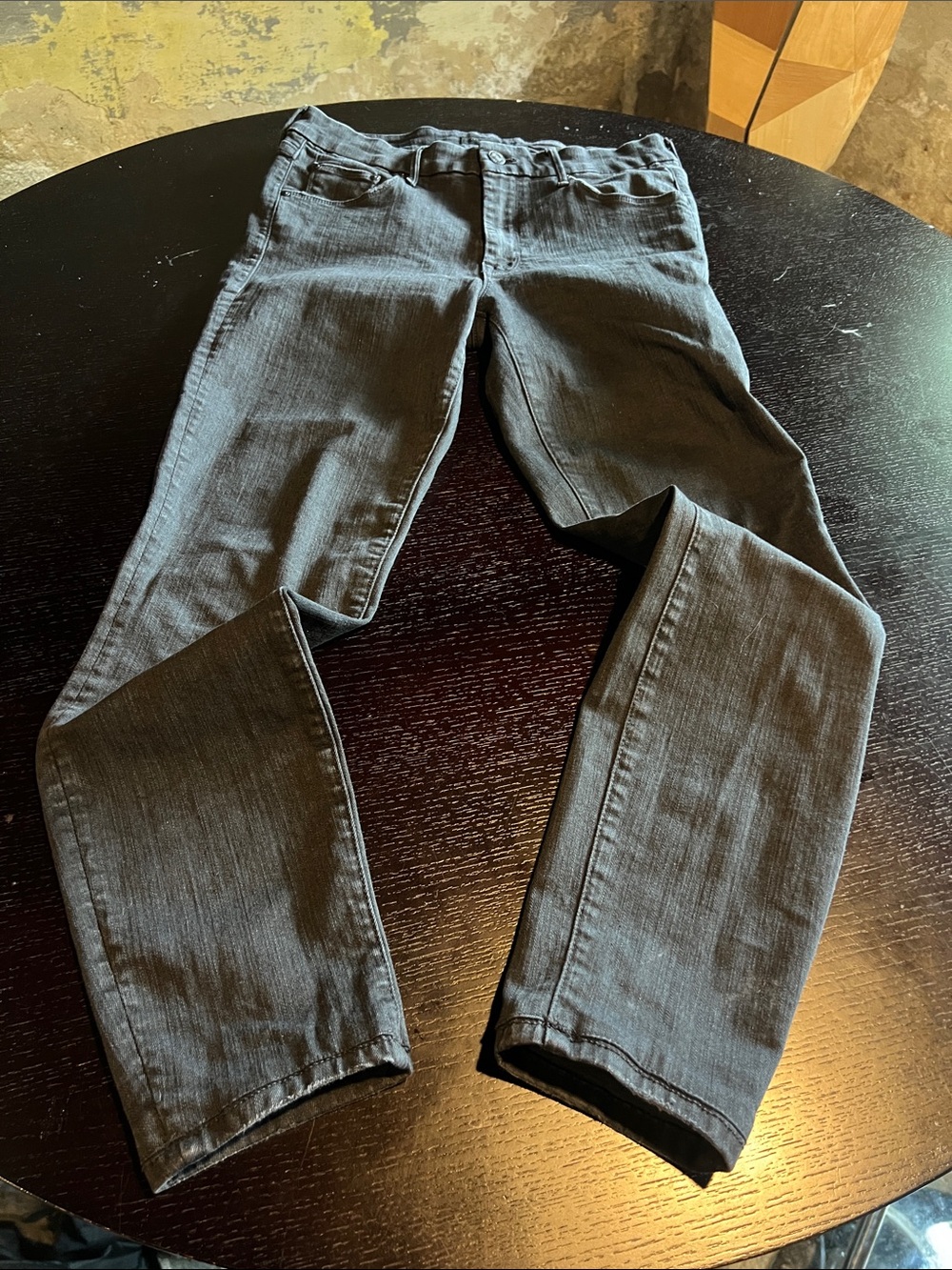 Mother jeans. Size 31. The Looker style. Faded black.